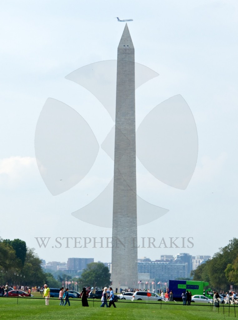 WASHINGTON MONUMENT AND PLANE